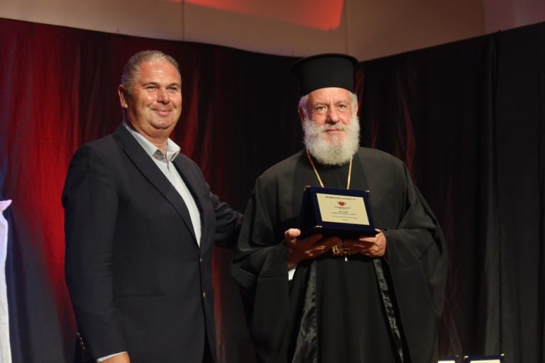 Mykoniatiki allilegyii