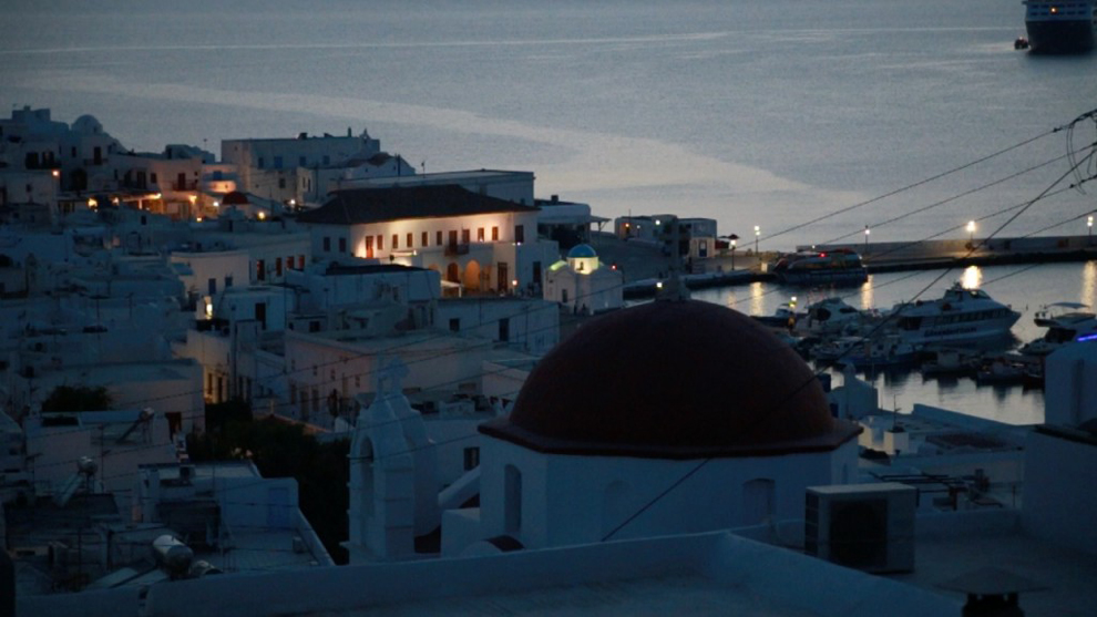 mykonos hora