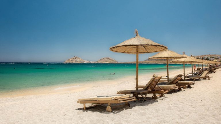 Mykonos paralia kalafatis