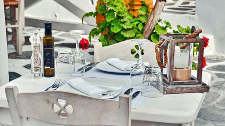 Estiatorio elaiolado ladi