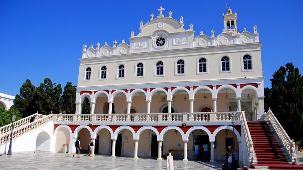 tinos eyaggelistria