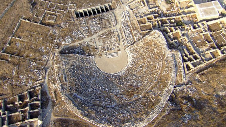 Τελετή απόδοσης στο κοινό του ανακαινισμένου αρχαιολογικού μουσείου δήλου