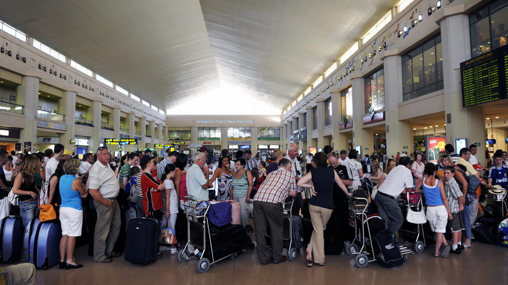 tourists airport