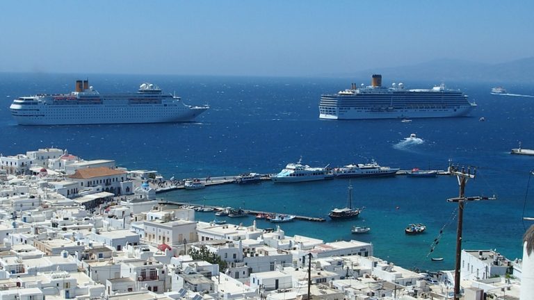 Krouazieroploia mykonos