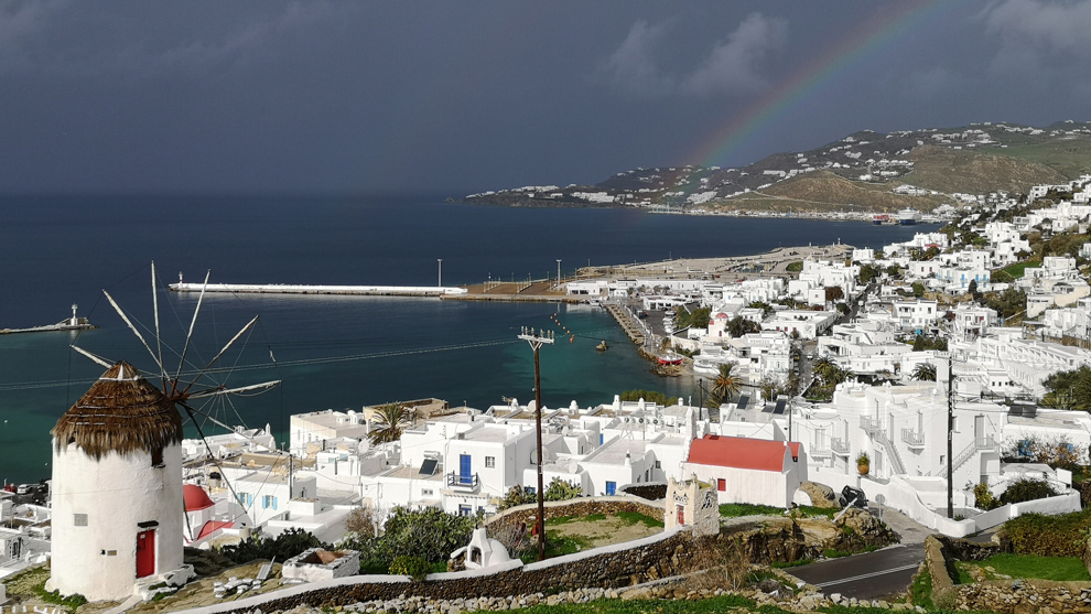 milos mykonos