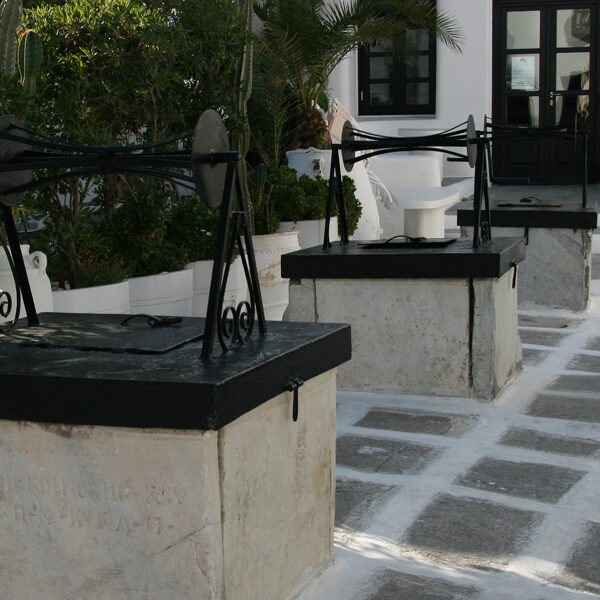 tria pigadia mykonos