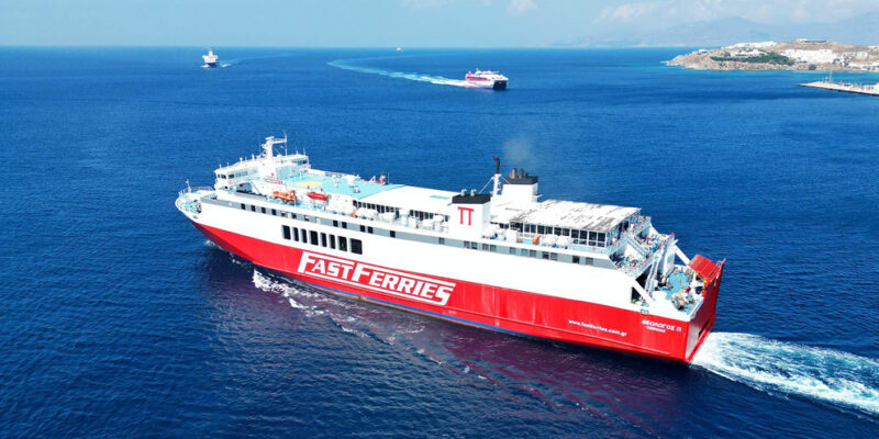 Fast Ferries: Έκπτωση σε εκπαιδευτικούς