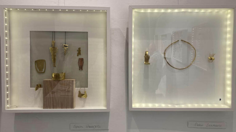 Εγκαίνια της 1ης έκθεσης του τμήματος κοσμήματος