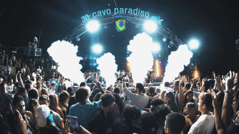 Προβολή του ντοκιμαντέρ «cavo paradiso - 30 years of history»
