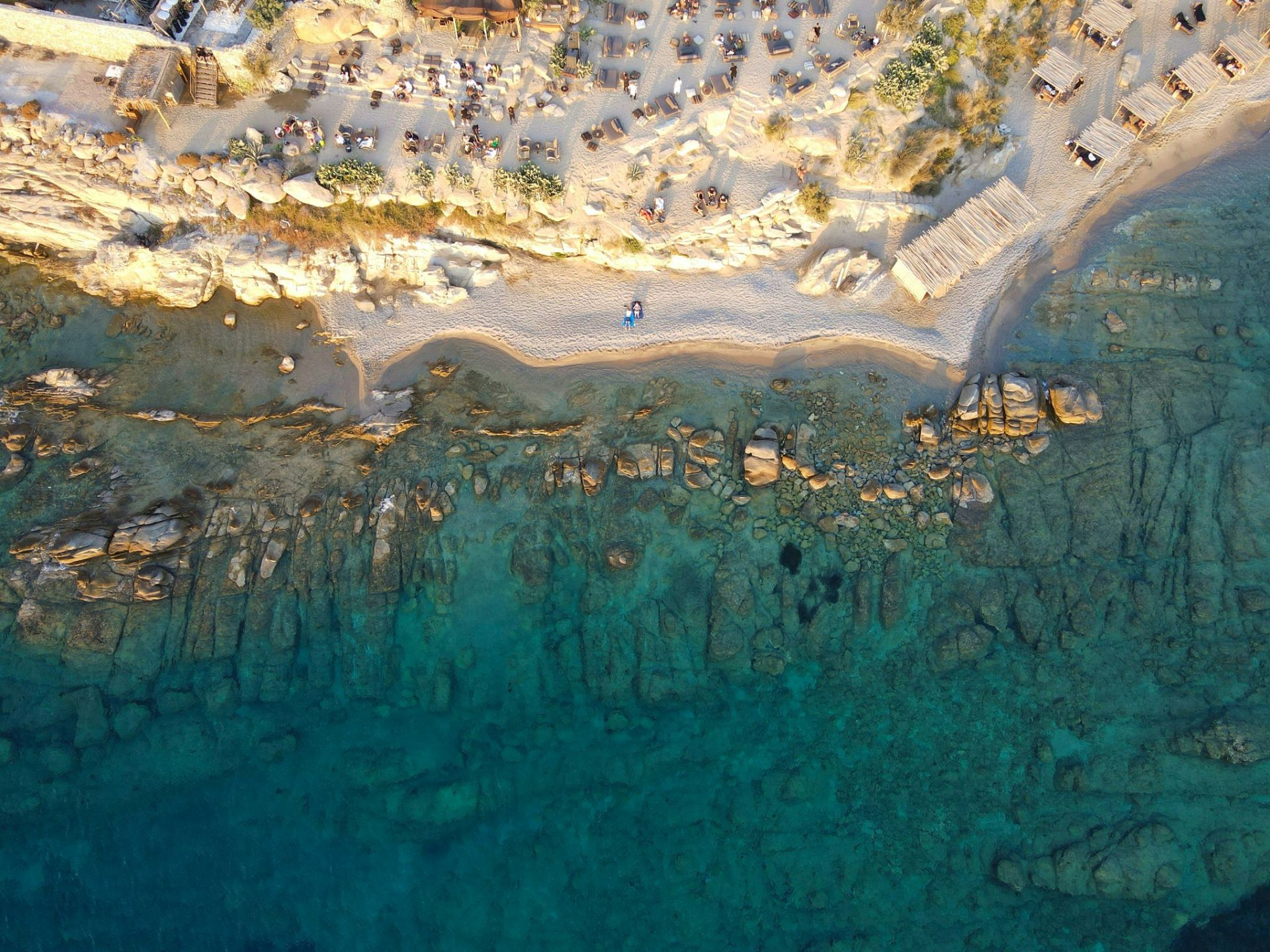 dimitris kiriakakis i4jOcOYsFBM unsplash